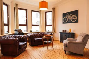 Up'n Swutsch | 82 m² of old-school charm with a four-poster bed - Image 2