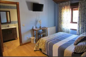 Quiet country house - Image 2