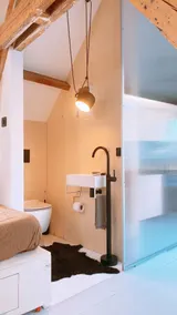 Loft, luxury & tranquility, in the heart of the city center - Image 2
