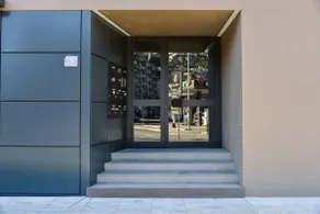 Central Plaza Apartment 1 in Lugano - Image 2
