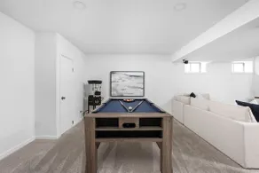 Stylish Comfort and Hot Tub at Clay Terrace - Image 4