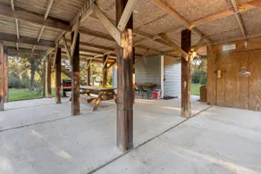 Tucked Away Cabin - Image 4