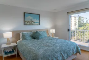 Penthouse Apartment with 180° Beach Views - Image 2