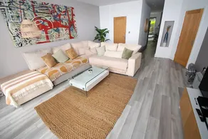 Seaside Bliss:1-Bedroom Apt with Sea Views - Image 3