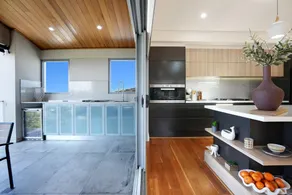 Modern Executive Ocean View Oasis Shell Cove Mansion 5 Minutes to Beach Sleeps 16 - Image 3
