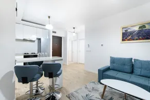 Lavander Luxury Belvedere - Image 3