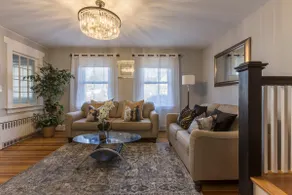 Modern ~ 3 Bedroom ~ Sleeps 8 ~11 mins to Hartford - Image 3