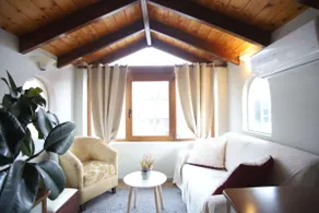 Attic Chalet - Image 4