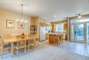 HOT TUB, Eagle Crest Condo on Golf Course, DOGS OK - Image 2