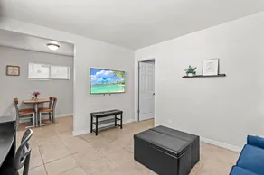 Comfortable King size bed- apt #4 - Image 5