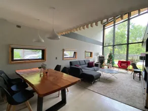 House for 8 with a pool 5 minutes away - Image 3
