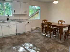 Cozy Two Bedroom in St. Cloud - Image 5