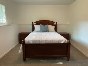 Cozy Two Bedroom in St. Cloud - Image 2