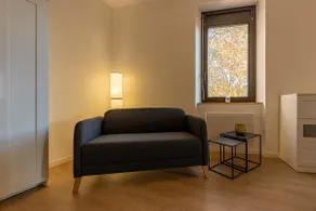 Roof terrace, close to amenities, easy parking - Image 3