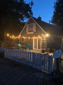 Cozy cabin style house close to downtown and BSU - Image 4