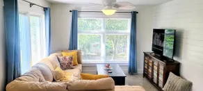 Walk to H20 & Downtown Jensen Beach 3Bed/2BA House - Image 5