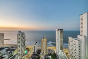 Spectacular apartment facing the beach! - Image 3