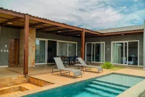 Villa 14 with 3 en-suites and a swimming pool - Image 4