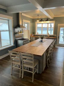 Tranquil Lake Cottage - Image 5