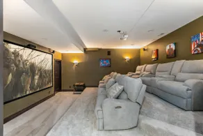 Olympus Luxury - Prime Location - HotTub, Theater and More - Image 5