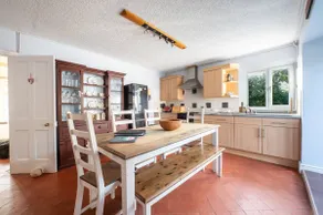 Cosy Welsh Cottage in St Davids Centre with Garden - Image 2