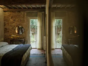 La Malvina ~5* historic center~ Private garden - Image 4