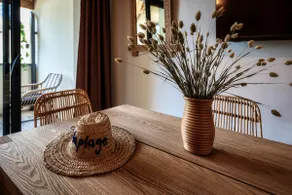 Large apartment for 6, travel & surf spirit - Image 4