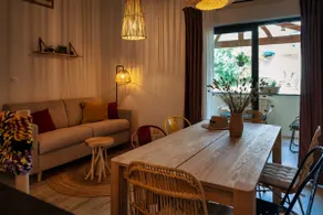 Large apartment for 6, travel & surf spirit - Image 2