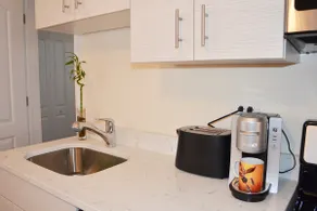#1 neighborhood in Chicago w/ private balcony - Image 5