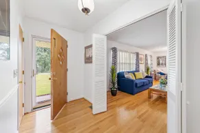 King Beds • Fully Stocked Kitchen • Pups Welcome - Image 3