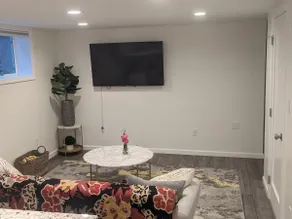 Beautiful, bright, clean Northgate appartment ! - Image 4