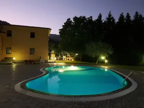 House with Private Pool, Fenced Garden, BBQ - Image 3