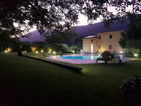 House with Private Pool, Fenced Garden, BBQ - Image 2