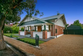 Modern Tranquility in the heart of Tanunda - Image 2