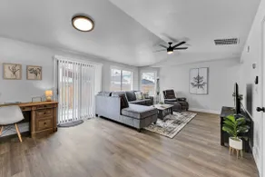2 Bed 2 Bath House - walkable to Downtown Mountain Home - Image 3