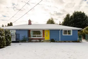 Stunning Rambler W/Access to Airport & Downtown - Image 2