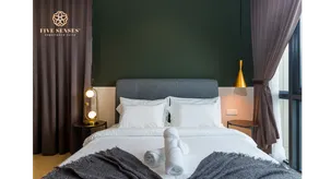 Netflix | Staycation 2 Bedrooms | ViiA KLEC #S1+1 - Image 3