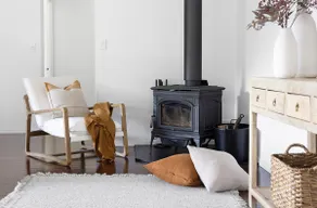 Romantic Hinterland Escape | Patio, Games & Views - Image 2