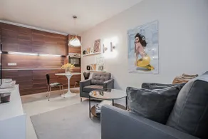 Moonlight Apt 5 - Image 2