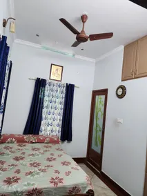 Pond view residential home - Image 2