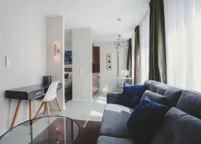 Moonlight Apt 16 - Image 2