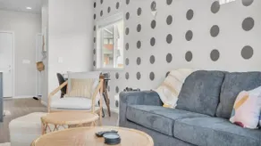 Comfortable 3 Bedroom within min of Lost Island - Image 4