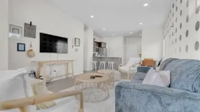 Comfortable 3 Bedroom within min of Lost Island - Image 2