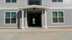Walk to Shore | Sleeps 6 W/ W+D - Image 3