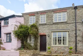 Cottages in Tranquil Hamlet - Image 5