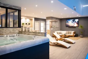 Gite O² Indoor Pool Spa, Sauna, Hammam, Movie Room - Image 2