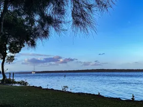 Lakeshore Stay - Image 3