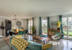 Quiet 2-bedroom · Ideal for Families & Pros · Parking & Garden - Image 2