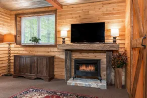Foxwood Cabin | Family & Pet-Friendly | Hot Tub - Image 3