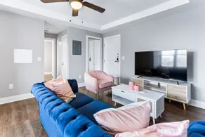 Your Cozy One Bedroom Detriot - Image 4